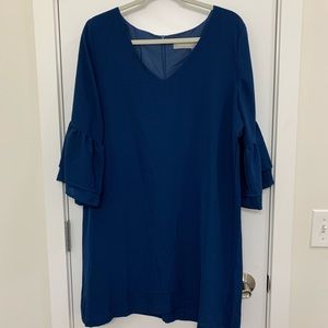 Shift dress with 3/4 length ruffle sleeves